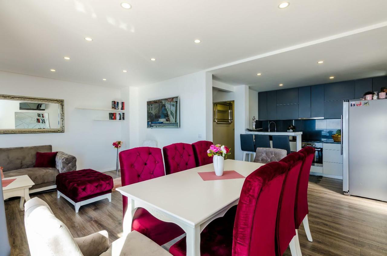 Superior Apartment Nike Mlini Extérieur photo
